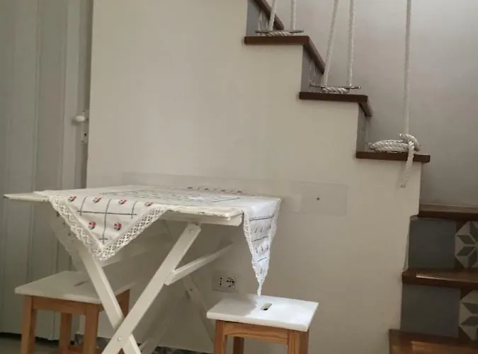 Borgo Antico Порто-Чезарео